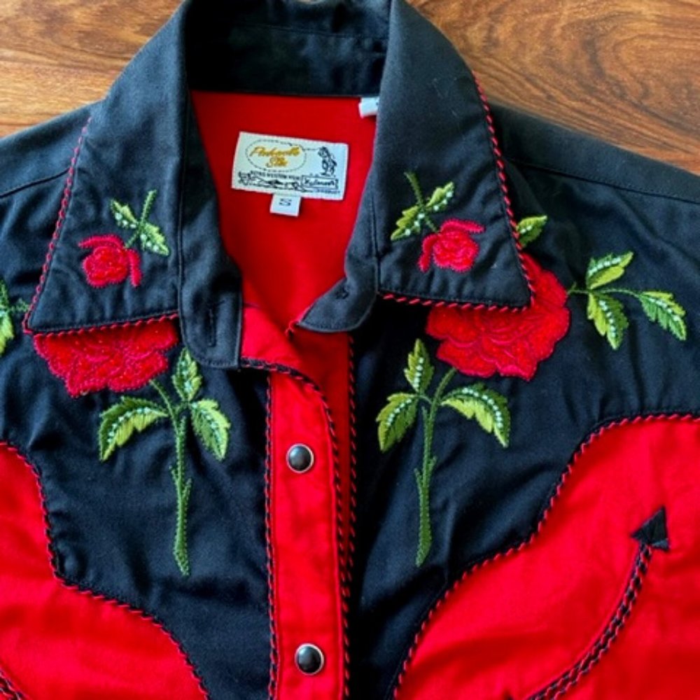 Cowgirl Dress Shirt Small, Panhandle Slim